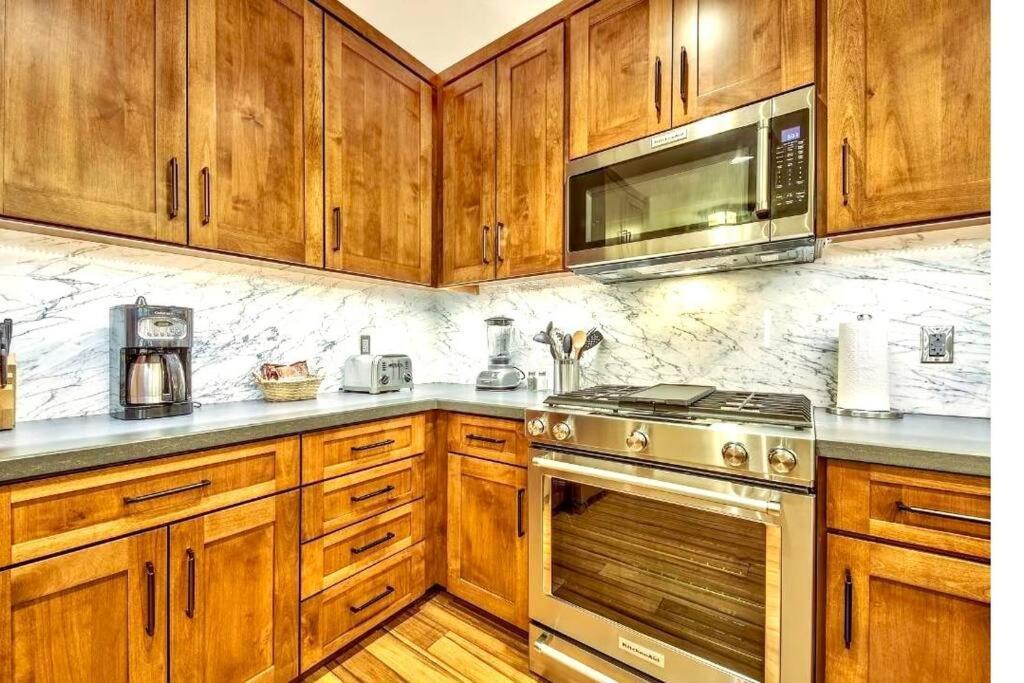 Ski In/Out - Zalanta - Great Location- 2 Hot Tubs - Heated Pool South Lake Tahoe Extérieur photo