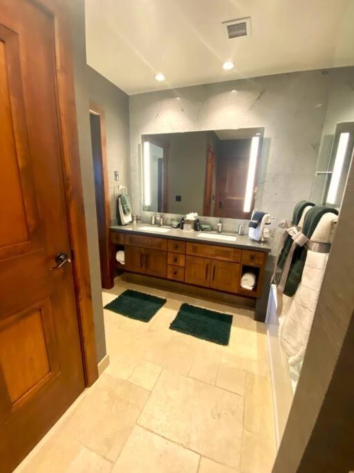 Ski In/Out - Zalanta - Great Location- 2 Hot Tubs - Heated Pool South Lake Tahoe Extérieur photo