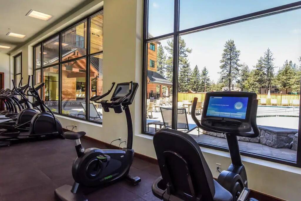 Ski In/Out - Zalanta - Great Location- 2 Hot Tubs - Heated Pool South Lake Tahoe Extérieur photo